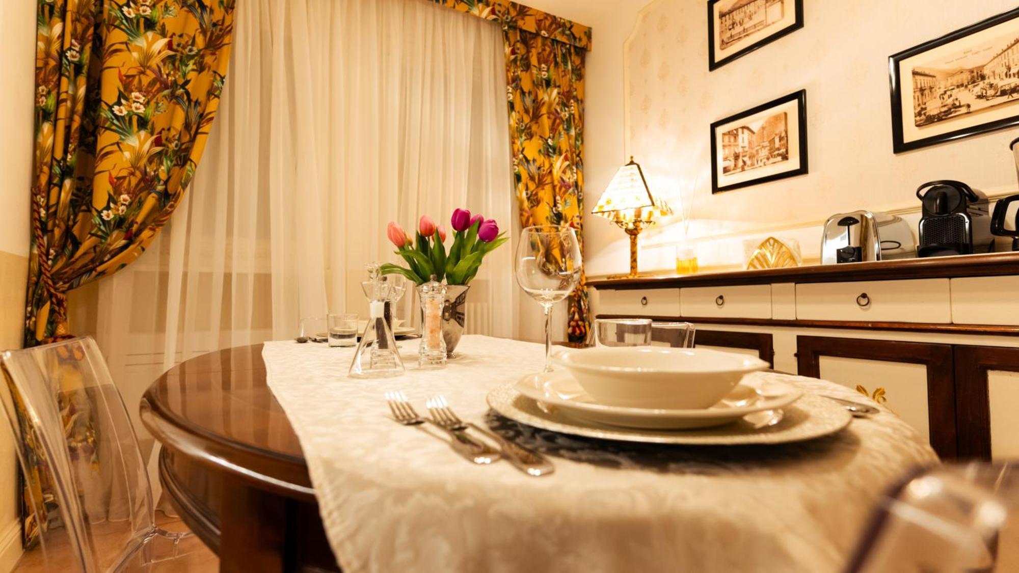 New Cozy Apartment - City Centre Lecco Exteriér fotografie