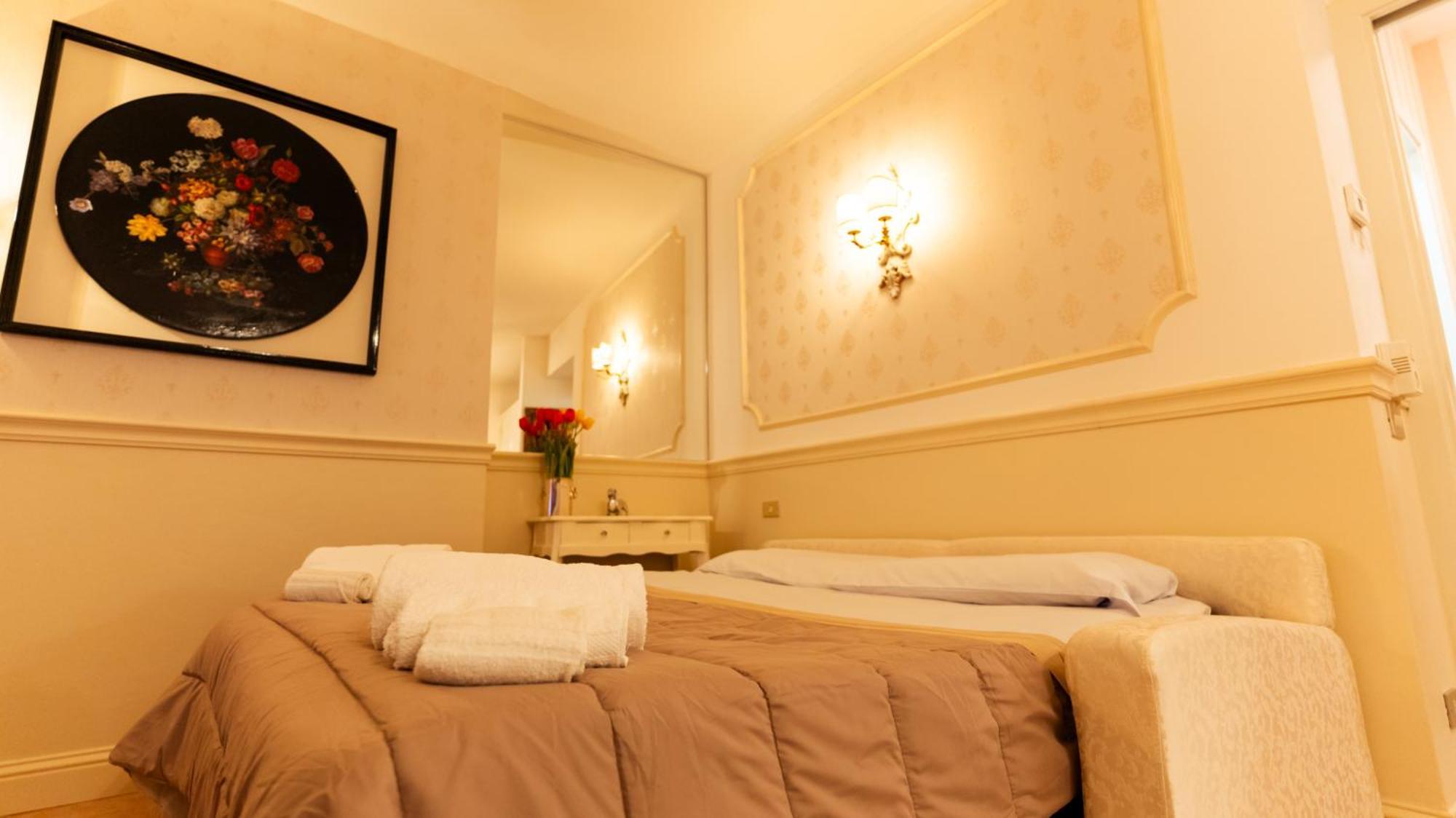New Cozy Apartment - City Centre Lecco Exteriér fotografie